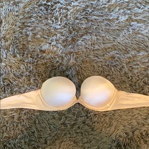 Very Sexy strapless bra
